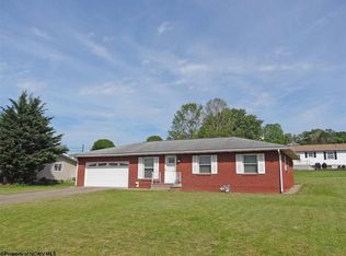 508 Parkway Dr, Morgantown, WV 26501