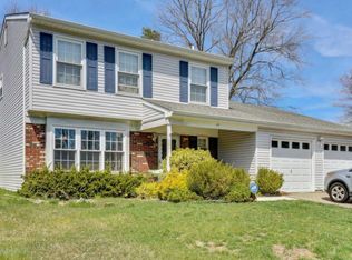 11 Markwood Dr, Howell, NJ 07731