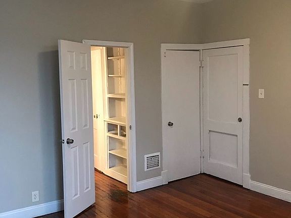2nd image of 2904-2908 S Compton Ave #9722599