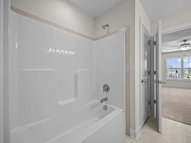209 Verrazzano Ln — Photo 13