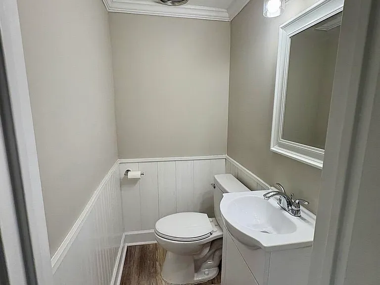 2846 Walton Way #7 — Photo 14