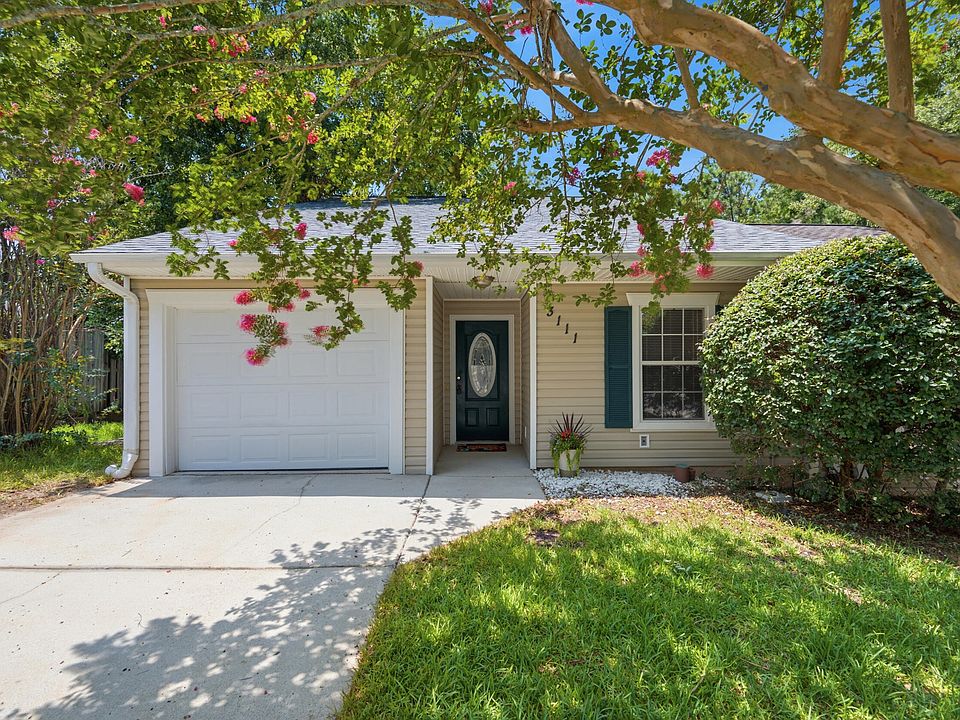 1st image of 3111 Lucas Ln SW
