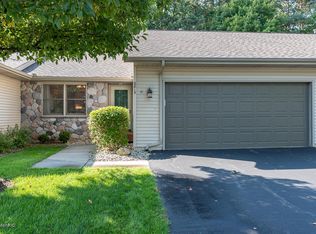 6815 Birdsong Ave, Kalamazoo, MI 49009