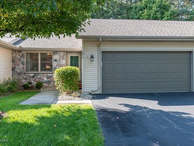 6815 Birdsong Ave, Kalamazoo, MI, 49009