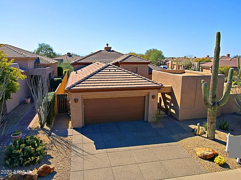 6917 E Sienna Bouquet Pl — Photo 1