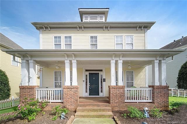 1st image of 138 Water Oak Dr