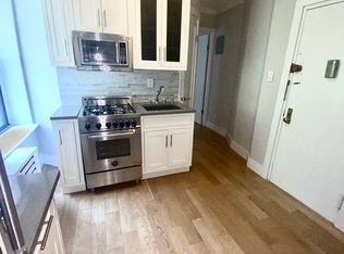 241 E 13th St #1, New York, NY 10003