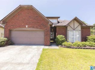 1298 Pebble Creek Cir, Gardendale, AL 35071