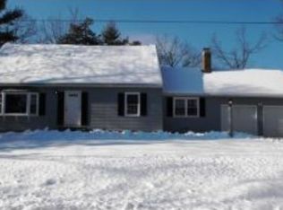 4 Shady Hill Rd, Nashua, NH 03063