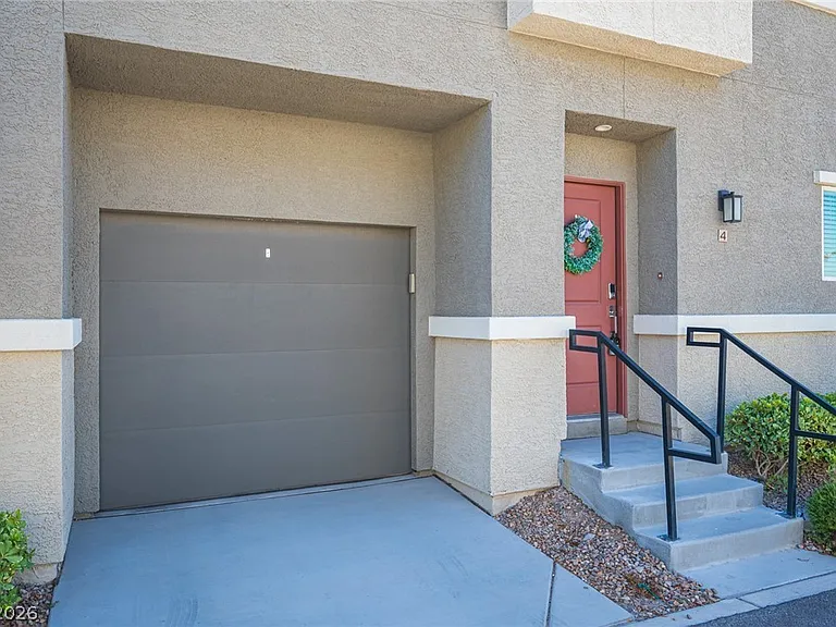 Garage exterior: "2-car tandem garage.