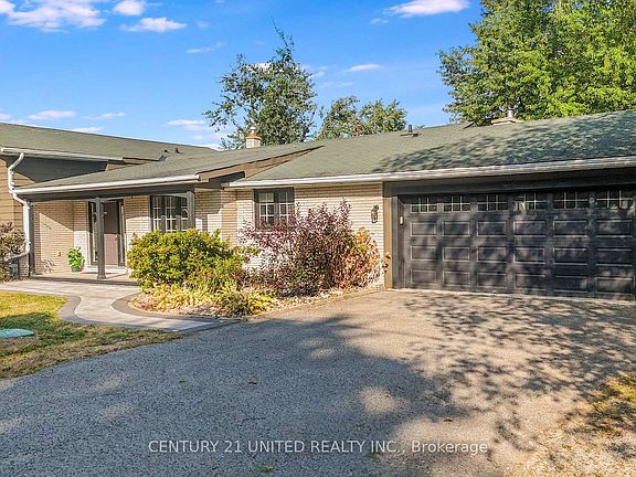 2nd image of 1143 Connaught Dr