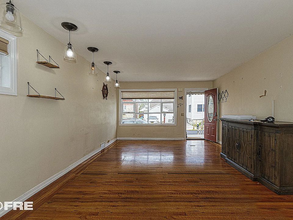 42 Gotham Ave Brooklyn, NY, 11229 Apartments for Rent Zillow