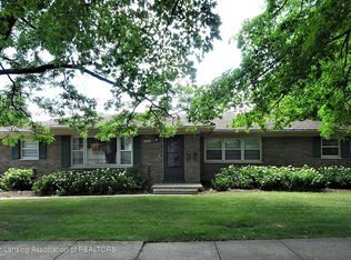 1204 Snyder Rd #B, East Lansing, MI 48823