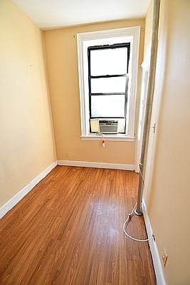 3rd image of 777 Franklin Ave APT 2