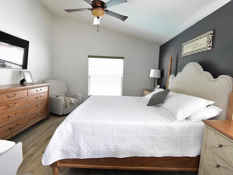 1734 Bobtail Dr — Photo 18