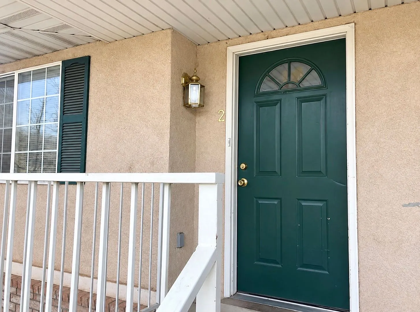 67 N 200 E — Photo 2