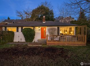 8818 22nd Ave SW, Seattle, WA 98106