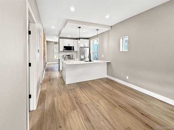 4th image of 3329 N Lafayette Street