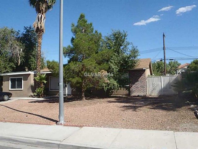 1st image of 4333 Stacey Ave