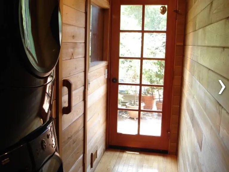 Crystal Ln — Photo 20