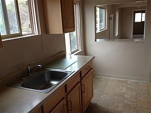 5th image of 221-23 S Gregory St
