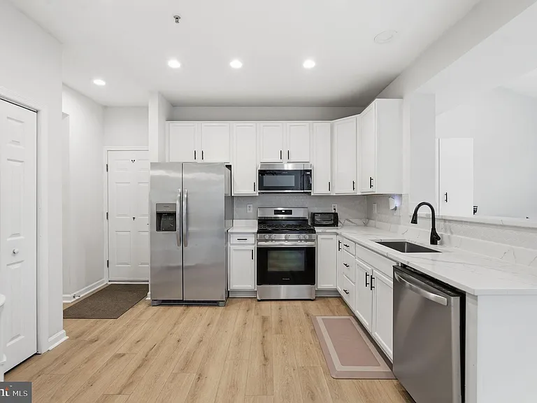 1908 Orchard Hill Dr — Photo 6