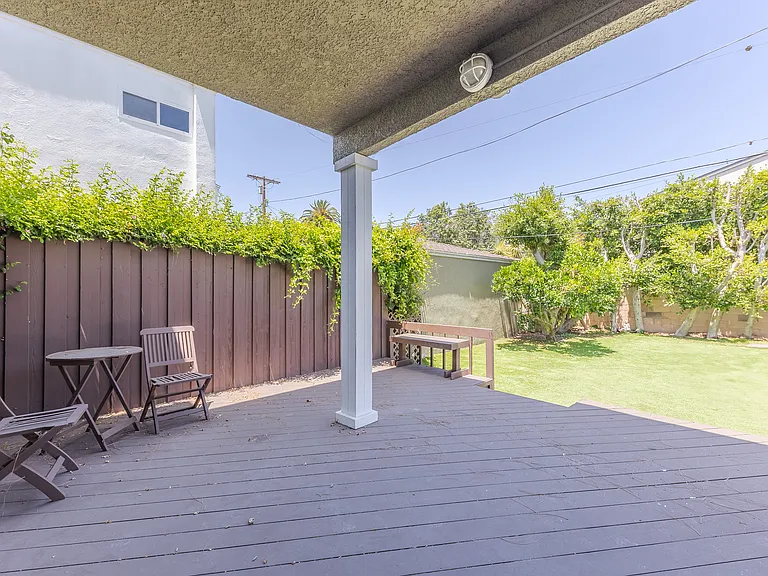 2522 Armacost Ave — Photo 23