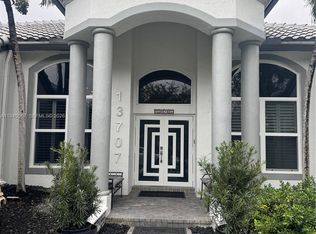 Pembroke Falls-Phase 4a, Pembroke Pines, FL 33028
