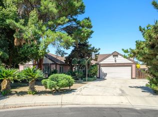 647 W Sycamore Ct, Reedley, CA 93654