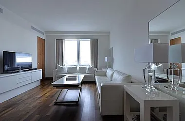 Rented by 212 Consulting Corp