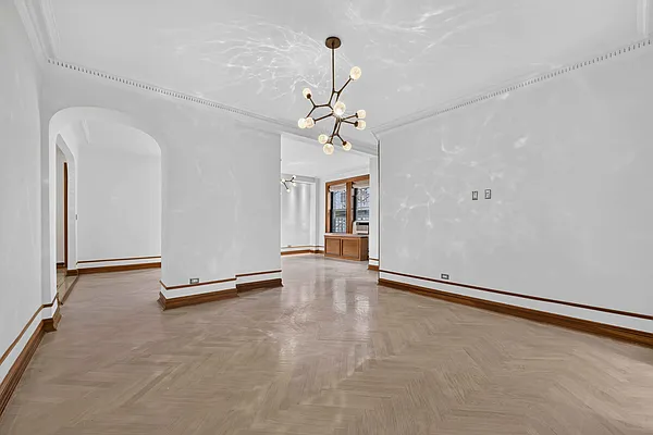 Rented by WAM Partners - William Moses Co. | media 6