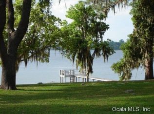 11811 SE Sunset Harbor Rd, Weirsdale, FL 32195