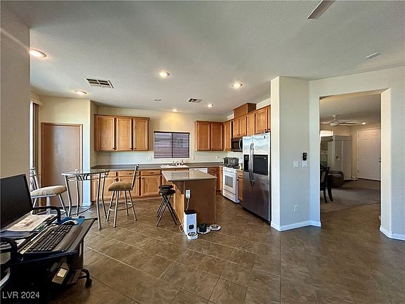 3rd image of 11868 Partenio Ct