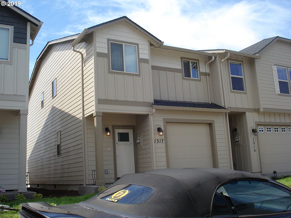 1st image of 1317 NE 82nd Way