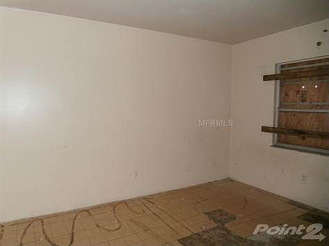 4th image of 8720 N 15th St