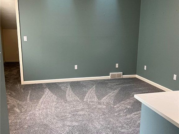 4th image of 5311 Bunker Hill Way