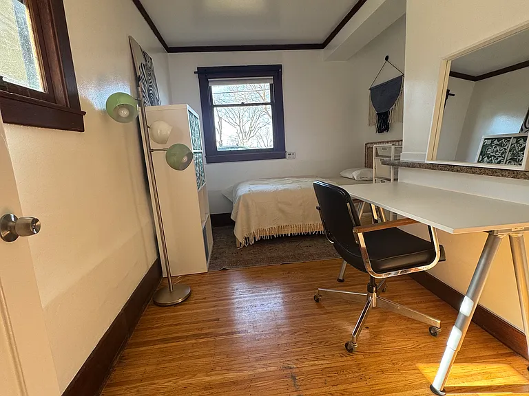 1677 Arch St #3 — Photo 18