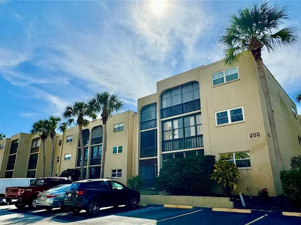 11485 Oakhurst Rd #200-220, Largo, FL 33774