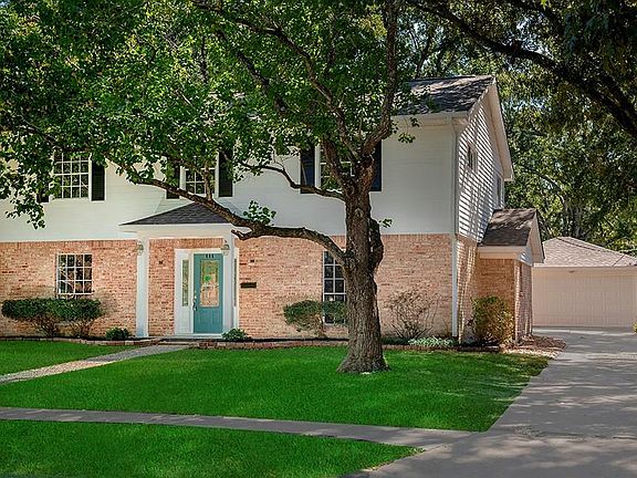 2nd image of 406 Shadow Creek Dr