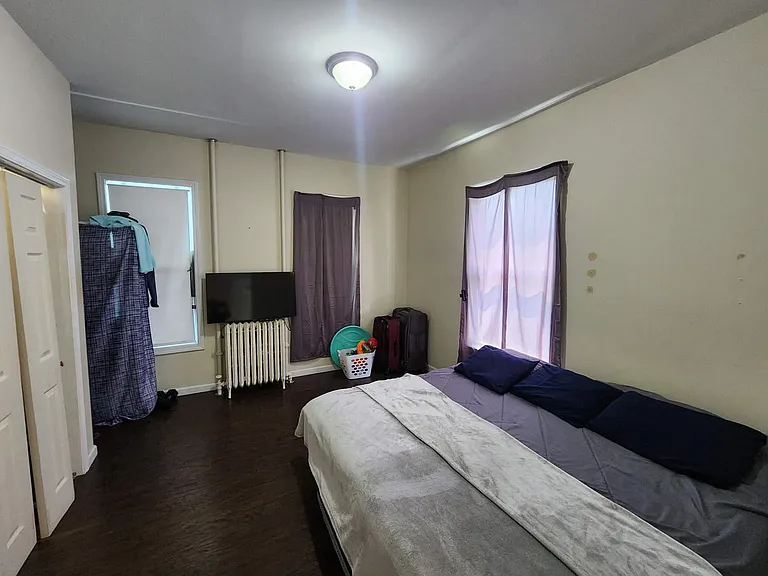 303 East Ave #1 — Photo 13