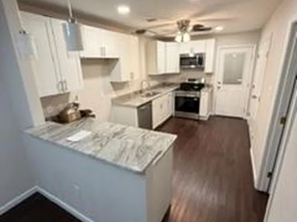 210 W Austin St, Nacogdoches, TX 75965