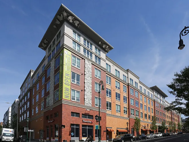 The Haven On College — Photo 15