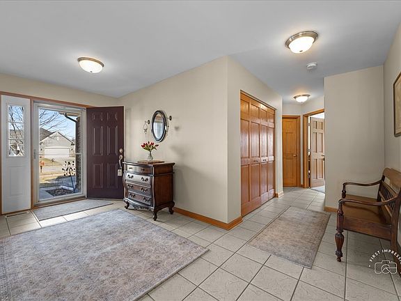 5th image of 2518 Imgrund Rd