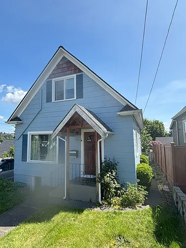 814 Chester Ave #B Photo 1