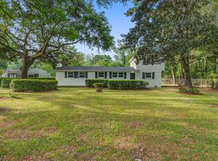 1986 Elaine St, Johns Island, SC 29455