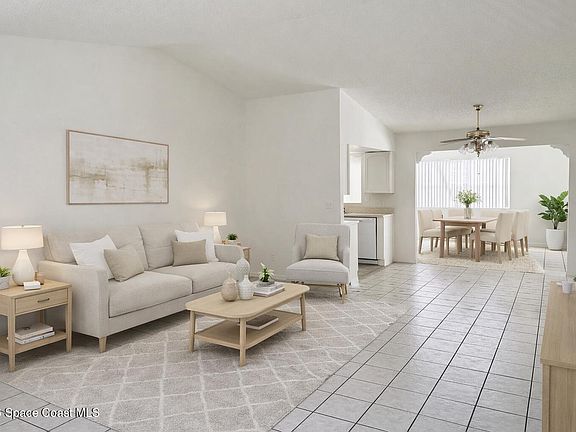 3rd image of 3733 W Powder Horn Rd