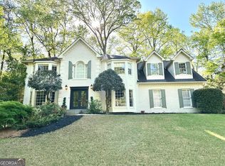 160 Hialeah Way, Roswell, GA 30075