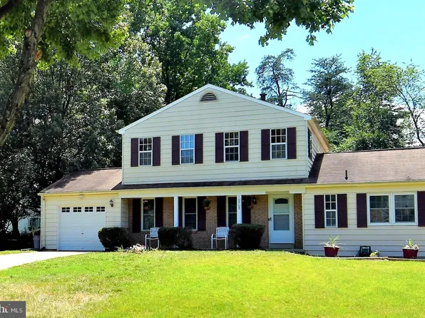 10909 Fruitwood Dr, Bowie, MD 20720