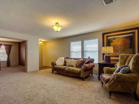 3rd image of 8411 Pearl Lagoon