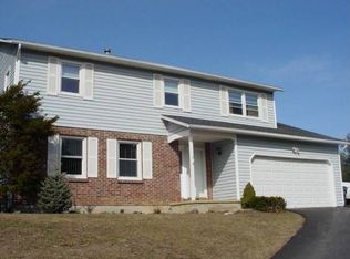 3 Merion Ave, Clifton Park, NY 12065